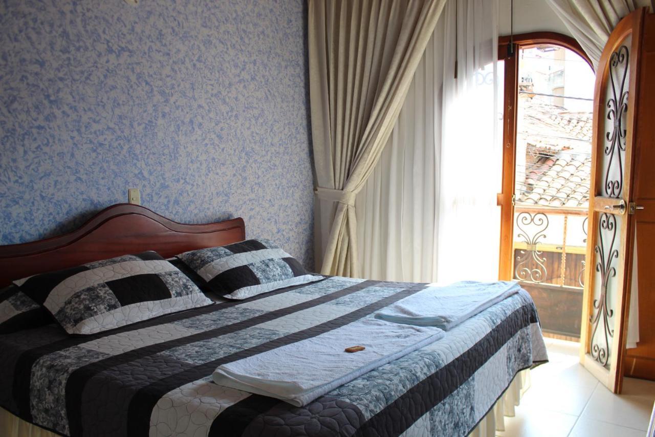 Hostal Isla Senorial San Gil Esterno foto