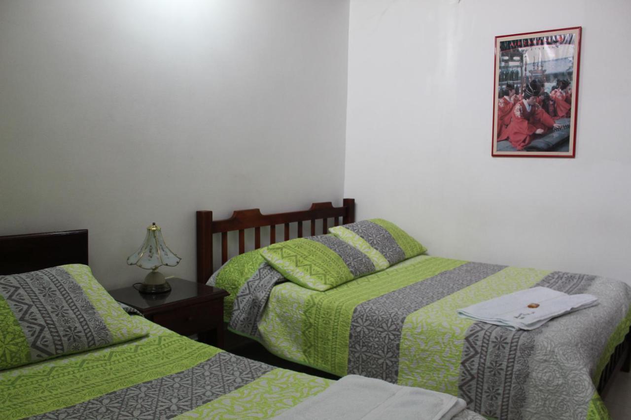 Hostal Isla Senorial San Gil Esterno foto