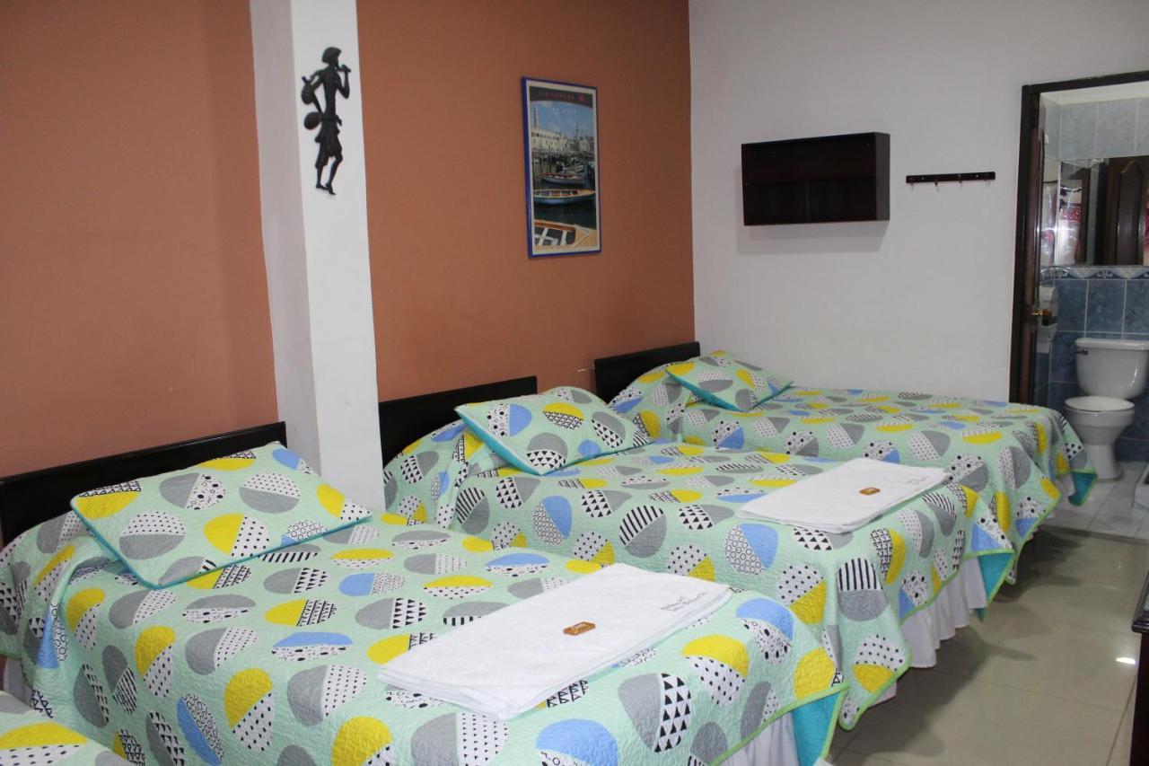 Hostal Isla Senorial San Gil Esterno foto