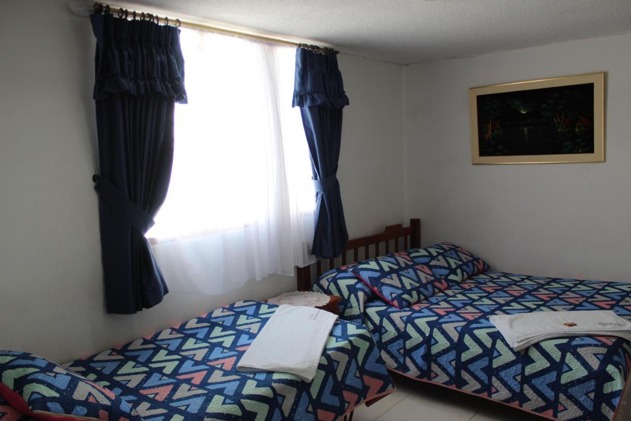 Hostal Isla Senorial San Gil Esterno foto